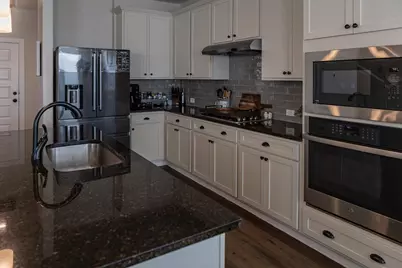 349 Gaida Loop, Georgetown, TX 78628 - Photo 9