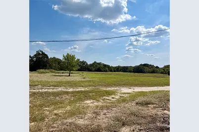 290 Richmond Street, McDade, TX 78650 - Photo 7