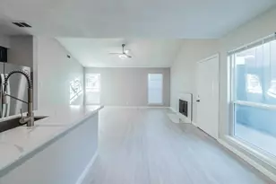 915 Sirocco Dr, Austin, TX 78745 - Photo 13