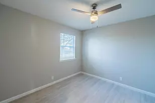 915 Sirocco Dr, Austin, TX 78745 - Photo 7