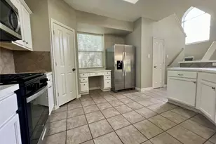 1111 Glendalough Dr, Pflugerville, TX 78660 - Photo 11