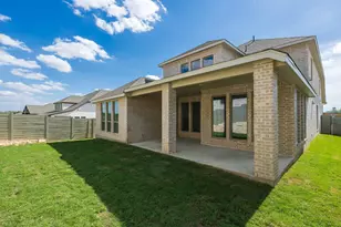 420 River Overlook Rd, Georgetown, TX 78628 - Photo 9