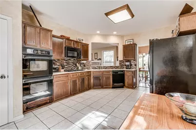 7414 Whistlestop Drive, Austin, TX 78749 - Photo 15