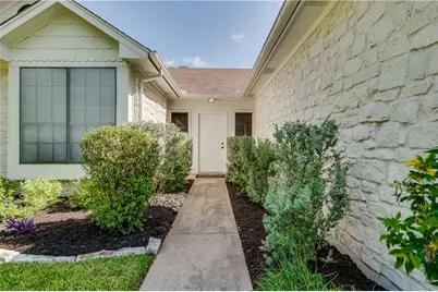 7414 Whistlestop Drive, Austin, TX 78749 - Photo 5