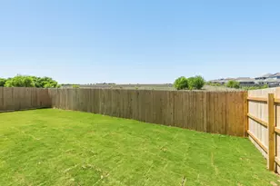 157 Green Berets Bnd, Jarrell, TX 76537 - Photo 27