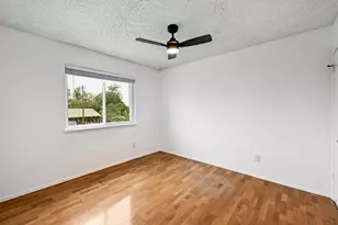 1406 Oakridge Dr, Round Rock, TX 78681 - Photo 23