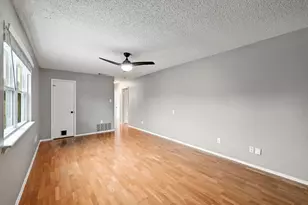 1406 Oakridge Dr, Round Rock, TX 78681 - Photo 17