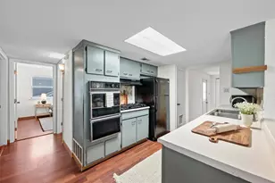 4610 S 1st St, Austin, TX 78745 - Photo 13