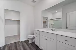105 Bridgeview Dr, Hutto, TX 78634 - Photo 13