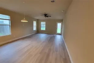339 Marquitos Dr, Kyle, TX 78640 - Photo 3