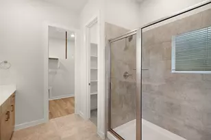 233 W Faulkner St, Liberty Hill, TX 78642 - Photo 25