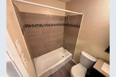 2401 Manor Road #220, Austin, TX 78722 - Photo 3