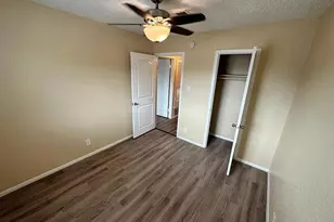 2401 Manor Rd, Austin, TX 78722 - Photo 7