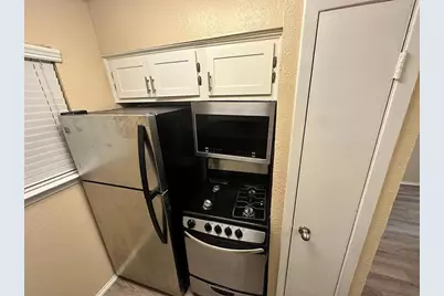 2401 Manor Road #220, Austin, TX 78722 - Photo 13