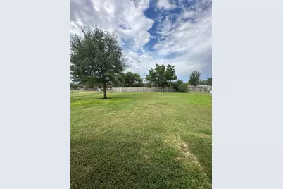 3904 Mountain View Drive, Kingsland, TX 78639 - Photo 3