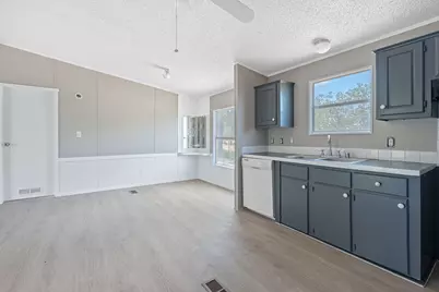 1385 Pettytown Road, Dale, TX 78616 - Photo 7