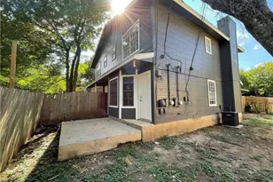 2009 Kirksey Dr, Austin, TX 78741 - Photo 35