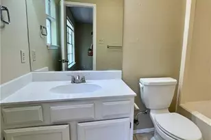 2009 Kirksey Dr, Austin, TX 78741 - Photo 15