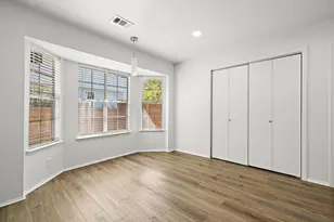 2009 Kirksey Dr, Austin, TX 78741 - Photo 13