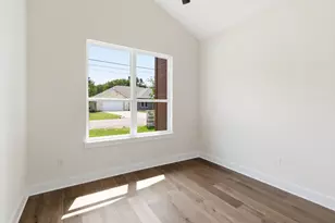 118 Puu Waa Waa Ln, Bastrop, TX 78602 - Photo 15