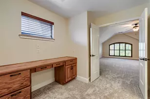 107 Hensley Dr, Austin, TX 78738 - Photo 25