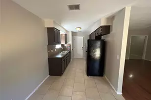 817 Cactus Dr, Round Rock, TX 78681 - Photo 3