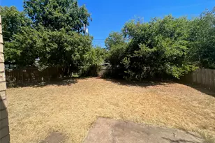 817 Cactus Dr, Round Rock, TX 78681 - Photo 13