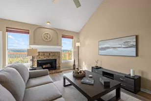 8802 Bluegrass Dr, Austin, TX 78759 - Photo 5