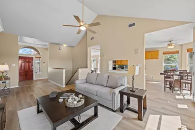 8802 Bluegrass Drive, Austin, TX 78759 - Photo 7