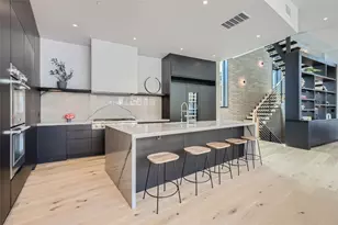 1315 W 9th St, Austin, TX 78703 - Photo 13
