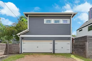 904 Willow St, Austin, TX 78702 - Photo 23