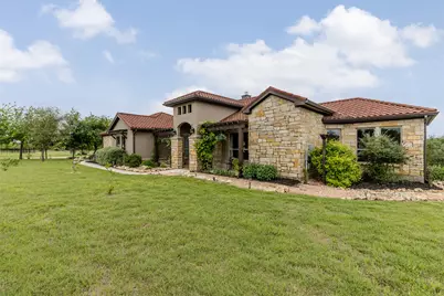 128 Strada Luca, Florence, TX 76527 - Photo 27
