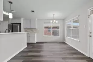 17411 Valentine Dr, Round Rock, TX 78664 - Photo 11