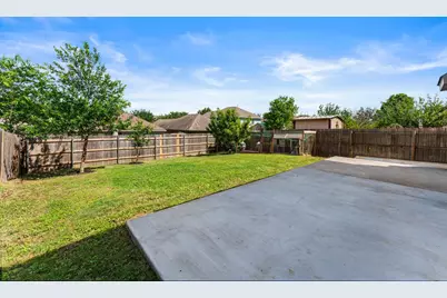 6735 Plains Crest Drive, Del Valle, TX 78617 - Photo 37