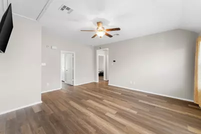 6735 Plains Crest Drive, Del Valle, TX 78617 - Photo 29