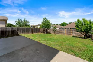 6735 Plains Crest Dr, Del Valle, TX 78617 - Photo 29