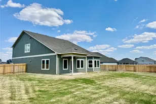 208 Coopers Hawk Crst, Cedar Creek, TX 78612 - Photo 5