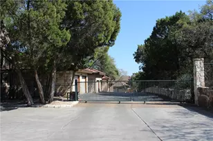 1000 Liberty Park Dr, Austin, TX 78746 - Photo 35