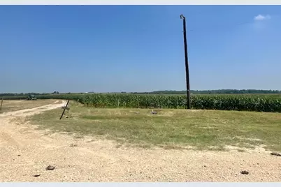 1117 County Road 423, Taylor, TX 76574 - Photo 9