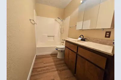 107 N Stony Mont Drive, Del Valle, TX 78617 - Photo 7