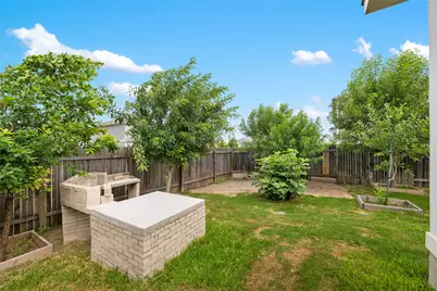 101 Quiet Man Drive, Jarrell, TX 76537 - Photo 33
