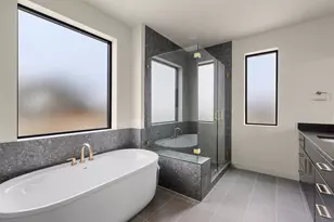 9803 Ribelin Ranch Ct, Austin, TX 78750 - Photo 7