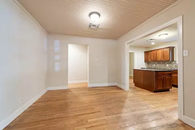 921 E 37th Street #A, Austin, TX 78705 - Photo 11