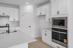 417 Eagle Cyn Dr, Leander, TX 78641 - Photo 17