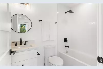 5912 Harold Court #107, Austin, TX 78721 - Photo 5