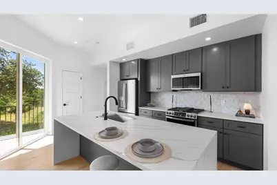 5912 Harold Court #107, Austin, TX 78721 - Photo 15