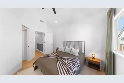 5912 Harold Court #107, Austin, TX 78721 - Photo 27