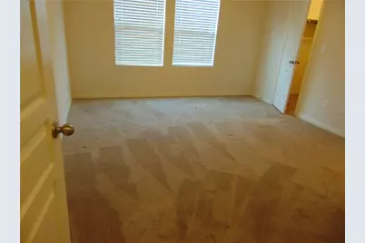 124 Hollis Lane, Kyle, TX 78640 - Photo 7