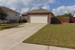 124 Hollis Ln, Kyle, TX 78640 - Photo 3