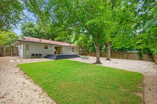 2506 East Side Dr, Austin, TX 78704 - Photo 21